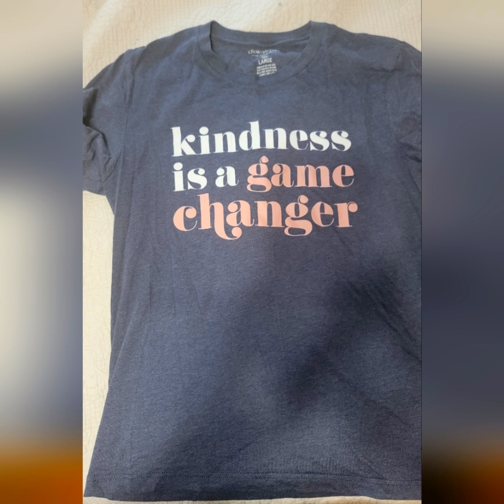 Crowned Free Tshirt